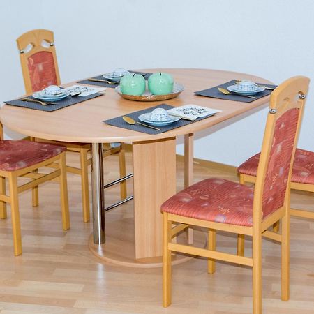 Schoene 2-Raum-Wohnung Im Zentrum Waltershausens Eksteriør billede